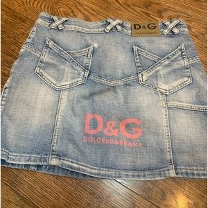 Dolce & Gabbana denim mini skirt.